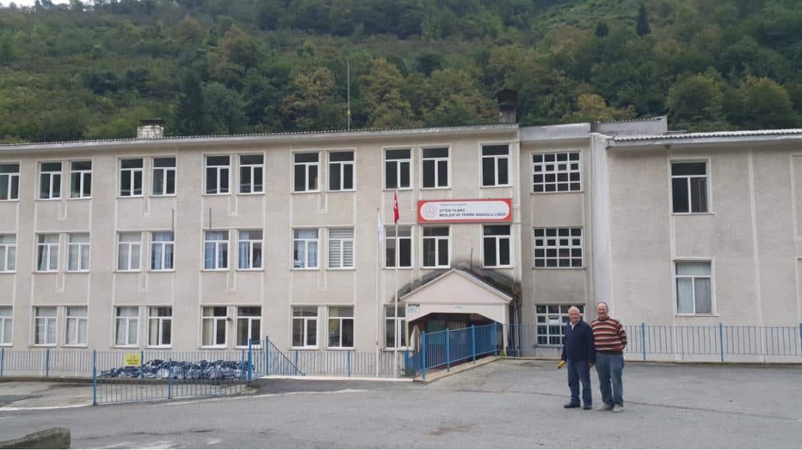 Şalpazarı Ayten Yılmaz Mesleki ve Teknik Anadolu Lisesi Fotoğrafı